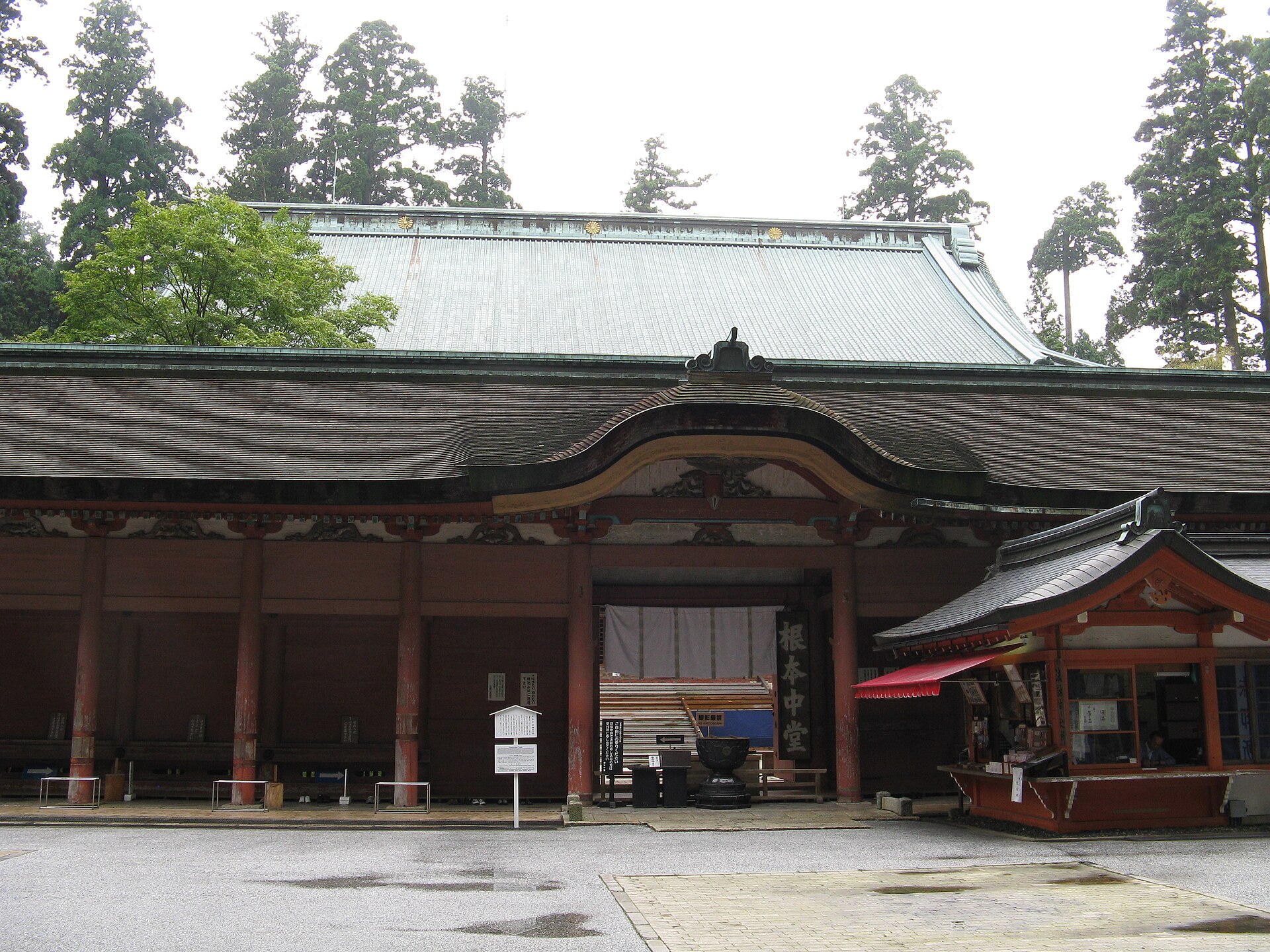 織田信長はなぜ比叡山延暦寺を焼き討ちしたのか？残酷さの裏にあった包囲網の恐怖
